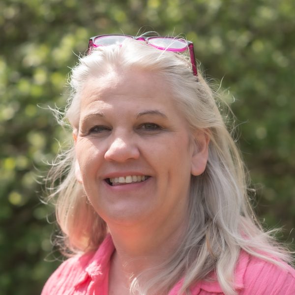 Sarah Malone Coaching and Hypnotherapy Ferndown. Anxiety, Stress, Self Esteem, Confidence,